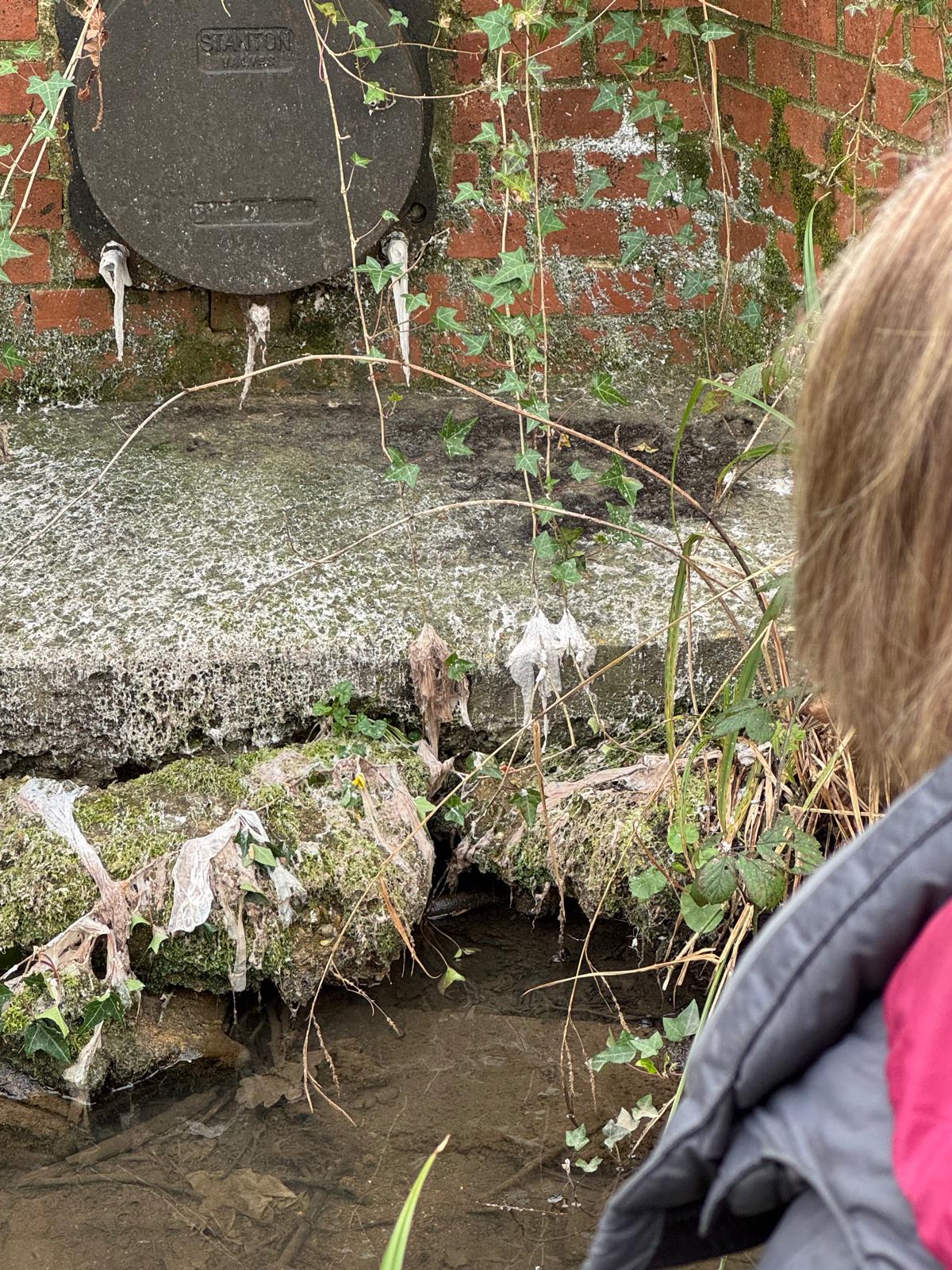 Campaign image connected to water and sewage issues